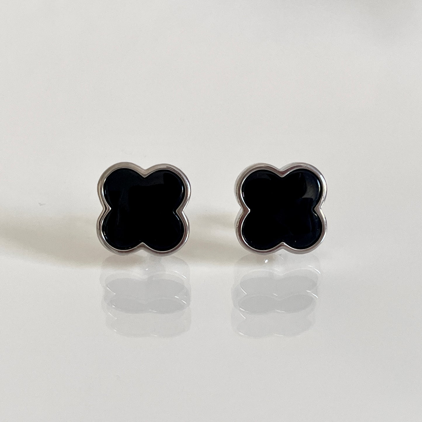 Ohrstecker pure Clover 15mm