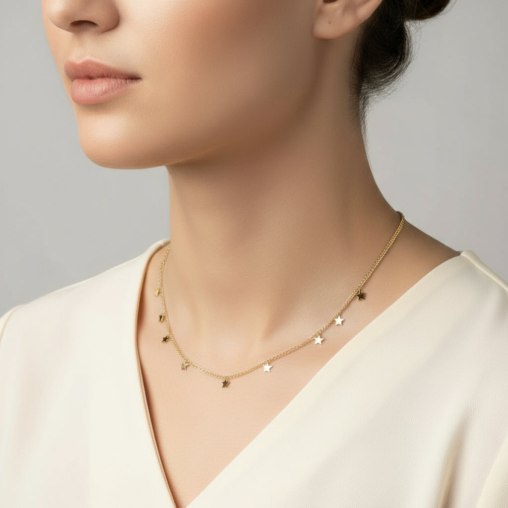 Halskette mit Sternchen