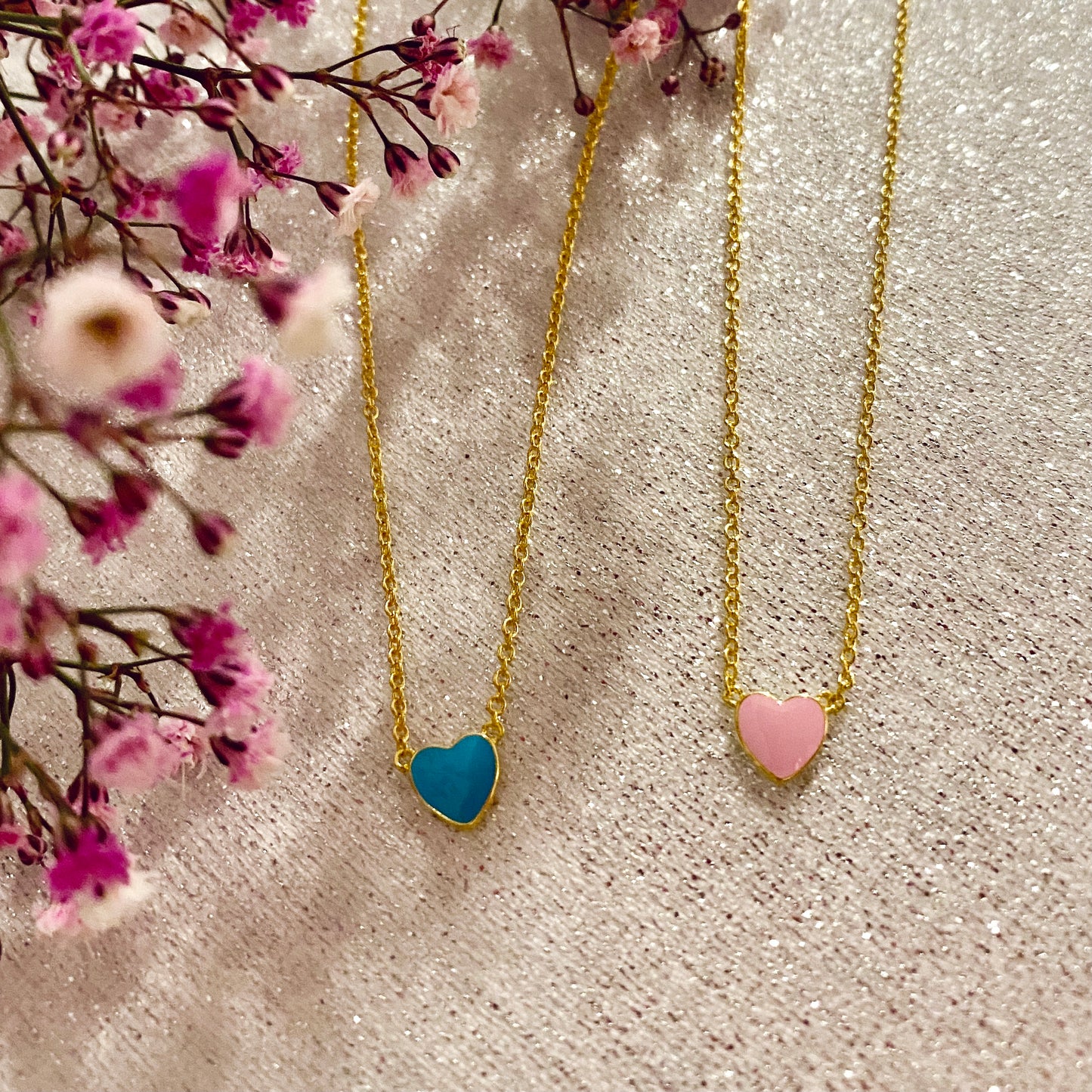 Enamel heart necklace 